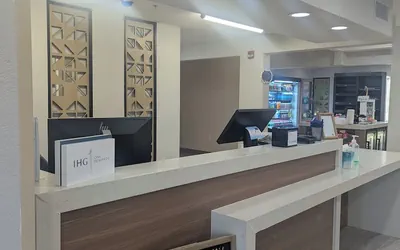Photo 5 - Candlewood Suites Loveland by IHG