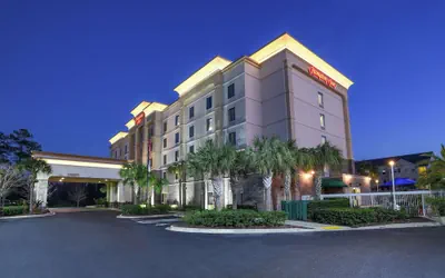 Photo 2 - Hampton Inn Jacksonville East Regency Square