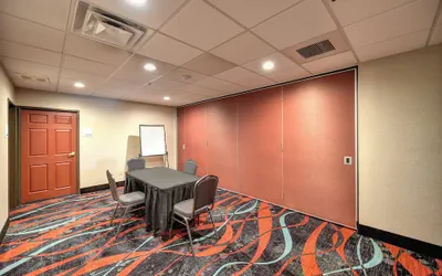 Photo 2 - Holiday Inn Express Hotel & Suites Manteca by IHG