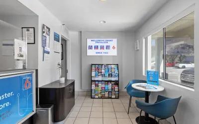 Photo 3 - Motel 6 Oceanside, CA
