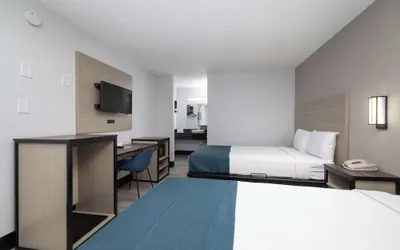 Photo 2 - Motel 6 Tempe, AZ - Broadway - ASU