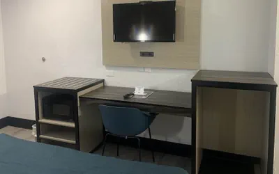 Photo 5 - Motel 6 Tempe, AZ - Broadway - ASU