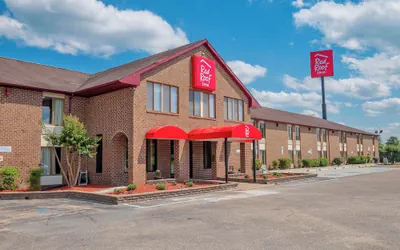 Photo 2 - Red Roof Inn Roanoke Rapids