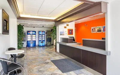 Photo 3 - Motel 6 Wheatland, WY