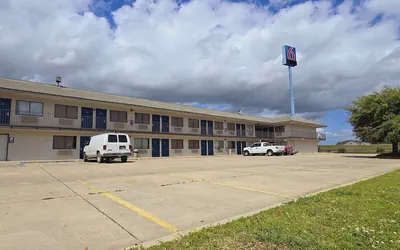 Motel 6 Slidell, LA - New Orleans