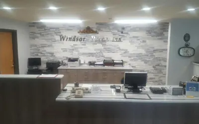 Photo 2 - Windsor Place Inn