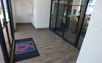Photo 2 - Motel 6 Winslow, AZ