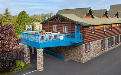 Days Inn by Wyndham Mackinaw City/Bridgeview Area
