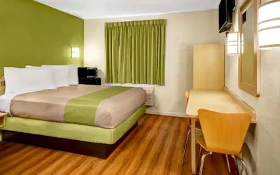 Photo 5 - Lakeside Inn Lake Havasu City