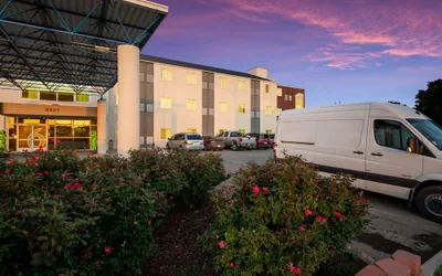 Photo 2 - Motel 6 Roswell, NM