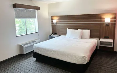 Photo 2 - Ramada by Wyndham Lithia Springs Atlanta
