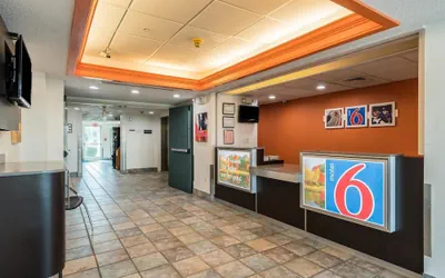 Photo 3 - Motel 6 Newport, TN