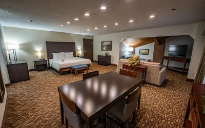 Photo 5 - Christopher Inn and Suites
