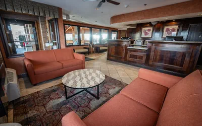 Photo 3 - Christopher Inn and Suites