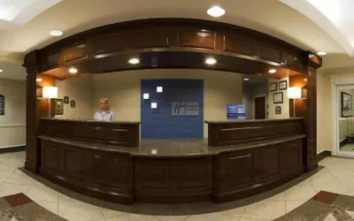 Photo 3 - Holiday Inn Express & Suites Waxahachie by IHG