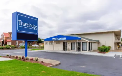 Travelodge by Wyndham Norfolk Airport