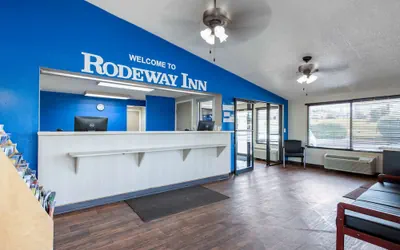 Photo 3 - Rodeway Inn Sharonville - Cincinnati North
