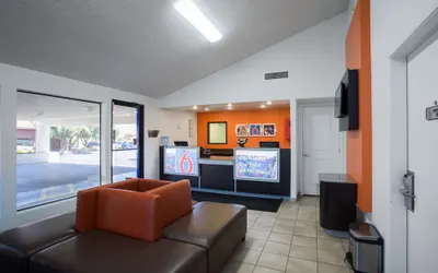 Photo 4 - Motel 6 Kingman, AZ - Route 66 West
