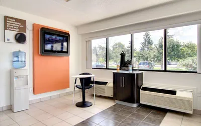 Photo 3 - Motel 6 Middleburg Heights, OH - Cleveland