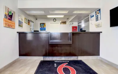 Photo 4 - Motel 6 Grants, NM