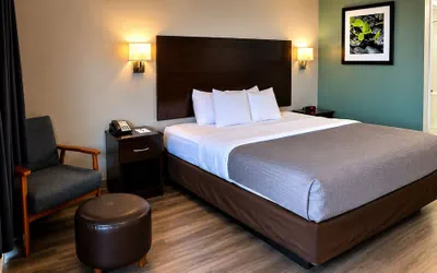 Photo 4 - Quality Inn Parker