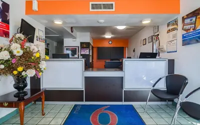 Photo 5 - Motel 6 Mitchell I-90, SD