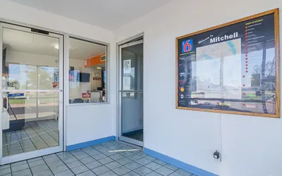 Photo 3 - Motel 6 Mitchell I-90, SD