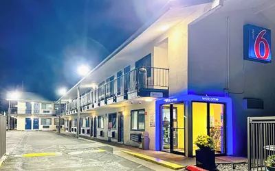 Motel 6 Bellingham, WA