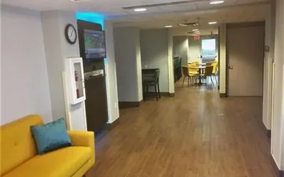 Photo 3 - Baymont Inn & Suites Sheridan