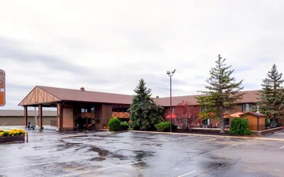 Foothills Inn