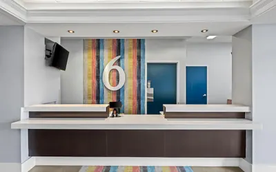 Photo 3 - Motel 6 Killeen, TX