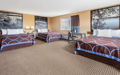Photo 4 - Super 8 by Wyndham Fort Dodge IA