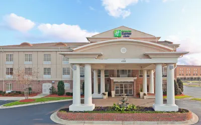 Photo 2 - Holiday Inn Express & Suites Vicksburg by IHG