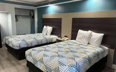 Photo 5 - Studio 6 Suites Memphis, TN – East Memphis
