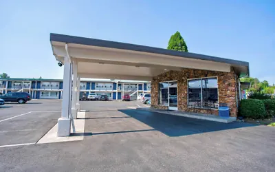 Motel 6 Bend, OR
