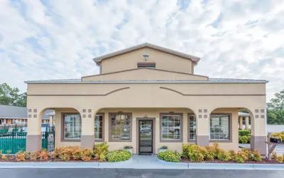 Photo 2 - Super 8 by Wyndham Santee/I-95