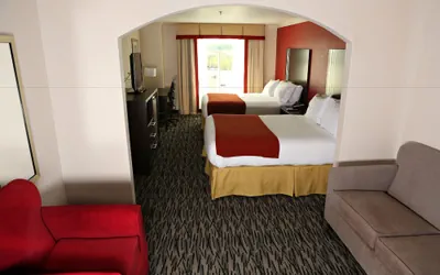 Photo 3 - Holiday Inn Express Sumter by IHG