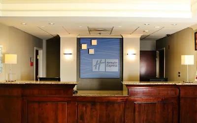 Photo 2 - Holiday Inn Express Sumter by IHG