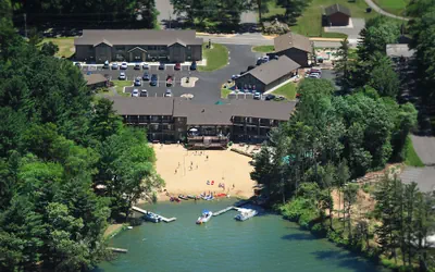 Photo 2 - Sunset Bay Resort & Suites