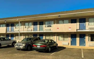 Photo 2 - Motel 6 Millington, TN