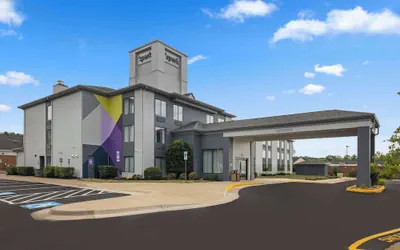 Photo 2 - Spark by Hilton Fredericksburg Southpoint