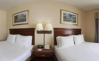 Photo 5 - Holiday Inn Express Hotel & Suites Mountain Home by IHG