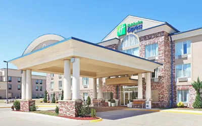 Photo 2 - Holiday Inn Express Hotel & Suites Mountain Home by IHG