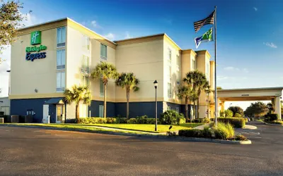 Photo 2 - Holiday Inn Express Hotel and Suites Arcadia by IHG