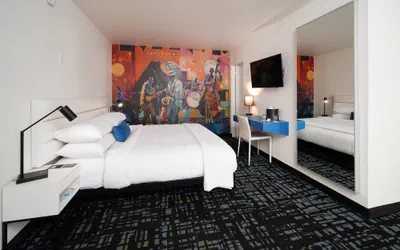 Photo 3 - Jupiter Hotel