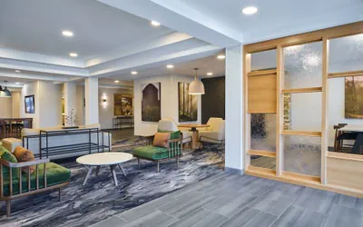 Photo 4 - Fairfield Inn & Suites by Marriott Winchester