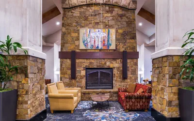 Photo 4 - Hilton Garden Inn Bend
