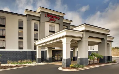 Photo 2 - Hampton Inn Yemassee/Point South