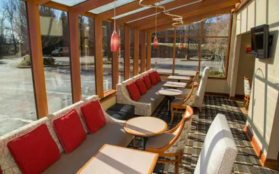 Photo 4 - Hampton Inn Lewisburg