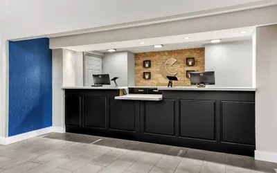 Photo 2 - Comfort Inn & Suites Nashville Near Tanger Outlets  I-24 Antioch